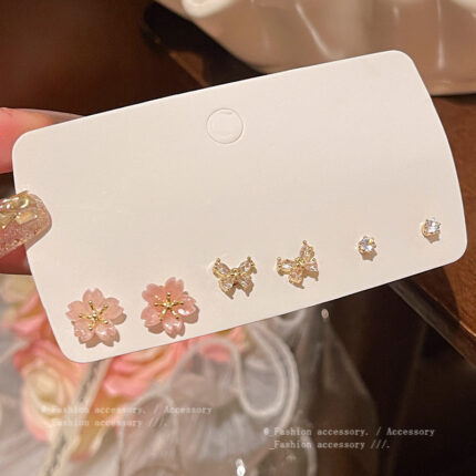 earing set a 1736